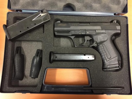 Vendo Pistola WALTHER P99 CAL. 9 mm en muy buen estado. Tiene disparador anti estrés, 3 lomos de empuñadura 00
