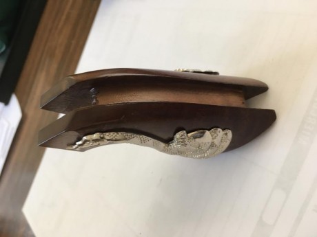 Vendo cachas para revólver con adorno "snake", estilo Clint Eastwood en al famosa trilogía. 00