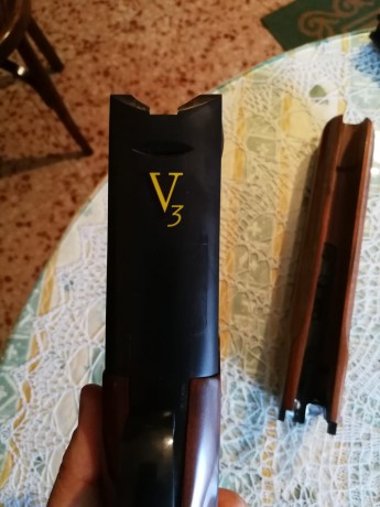 Vendo rizzini V3 trap, arma totalmente nueva solo probada, con la grasa de fabrica, cañon de 76cms, ventilados, 10