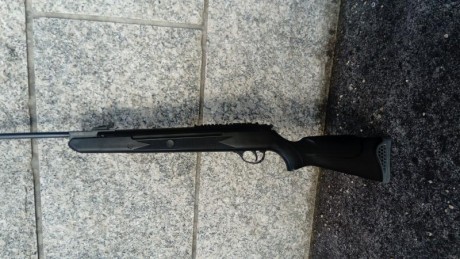 Hola, vendo norica storm en calibre 5.5, esta impecable y con muy poco uso, lleva montado el sello azul 30