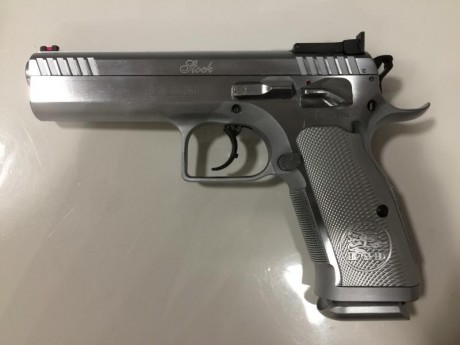 Se vende tanfoglio stock 2, gatillo afinado con todos sus accesorios para recorridos de tiro, ideal para 02