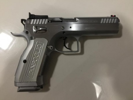 Se vende tanfoglio stock 2, gatillo afinado con todos sus accesorios para recorridos de tiro, ideal para 00