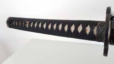 Katana artesanal Nami en perfecto estado, solo ha estado expuesta.

Una de las YariNoHanzo superior más 01