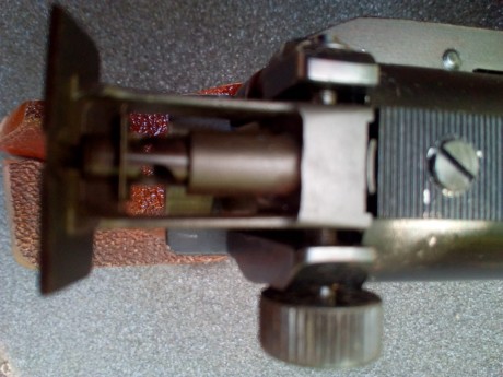 Hola, pongo a la venta estas dos pistolas de 4,5 mm .
La Feinwerkbau lp 65  210 euros y la Zoraki hp 01 32