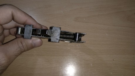 Buenos dias, tengo una Walther gsp calibre 32 con numero serie 119 000 y quiero comprarle un carro del 00