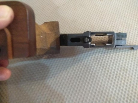 Buenos dias, tengo una Walther gsp calibre 32 con numero serie 119 000 y quiero comprarle un carro del 10