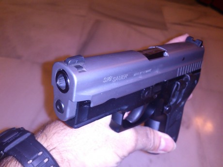 Hola, pongo a la venta mi Sig Sauer P229 y mi escopeta de corredera Winchester sxp defender hig capacity. 21