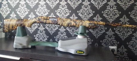 Se vende Franchi prestige, perfecto estado, camuflage realizado mediante hidroimpresion, polichokes 2* 01
