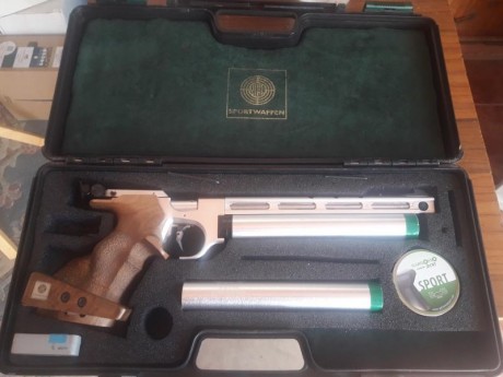 Buenos días.
Pongo a la venta esta magnifica pistola de aire comprimido marca Steyr 4,5.
las botellas 31