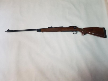 Hola.
Un amigo que no sabe ni tiene internet, vende un rifle REMINGTON 700 LH, calibre 7mm RM (Remington 11