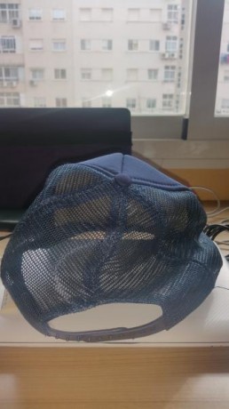Gorra auténtica de la policía de Aurora que es un pueblo cercano a Denver en Colorado, EEUU.En perfecto 01