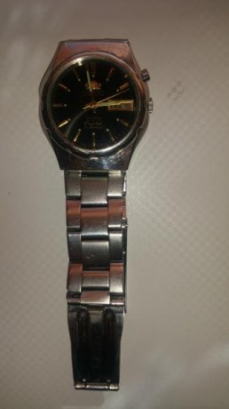 Reloj Orient 3 estrellas en inmejorable estado de conservación y funcionamiento.Automático.Está en Cáceres 00