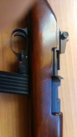 Un amigo de mi club vende una carabina modelo M1 de la marca ERMA
Calibre .22
Fabricada en Alemania
250 01