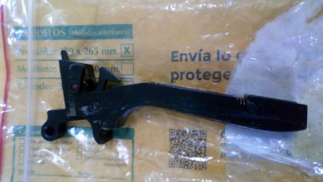Hola, cambiaría estos artículos que me sobran y no les voy a dar uso.... 
Dais Lee de 9mm para. 
Caset 20