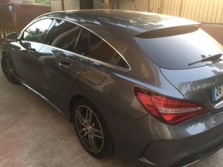 Hola..
vendo coche con acabado amg interior y exterior.
KM....34.000,,,,,, PRECIO 35.000 €. NUEVO PRECIO 11