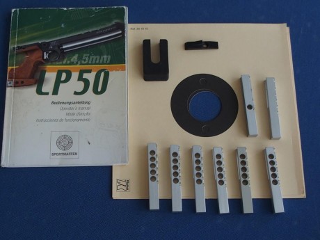 Se vende Steyr de 5 disparos, funcionando perfectamente. Dispone de 2 bombonas de 2007 totalmente operativas. 02