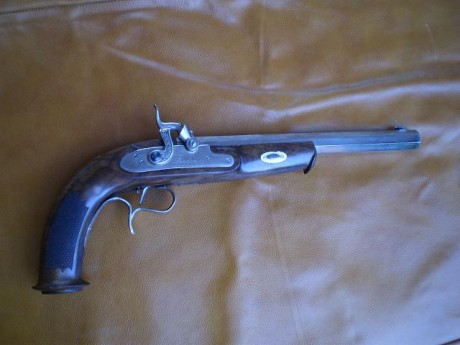 se vende pistola william parker match
calibre 440
esta en Collado Villalba Madrid 
precio 250 € 01