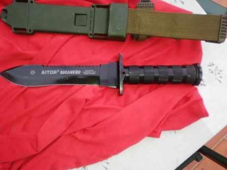 Salido del cajón de los milagros, vendo este aitor bucanero, diremos las faltas que tiene, lo demás ya 00