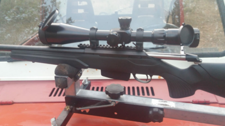 https://www.mundilar.net/es/visores-optica/visores-falcon-exclusivo/visor-falcon-m25-55-2556-mrad-b20-ffp.html#/monturas-ninguna/reticulo-b20_ffp

SALUDOS, 92