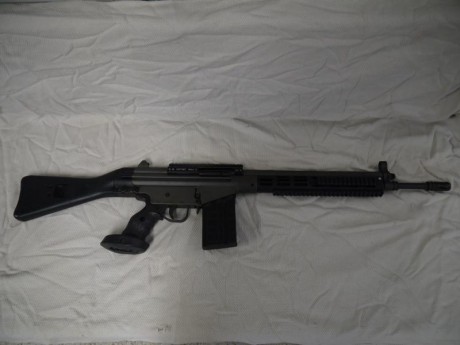VENDIDA cetme calibre 307, customizado. 
Equipado con pistolete, railes picatinny. Buen estado de uso 00