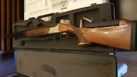 Se vende escopeta tiro al plato  Browning B425 Grade 1 (Citori) Trap, 76 Cm de cañón, calibre 12, cañón 01