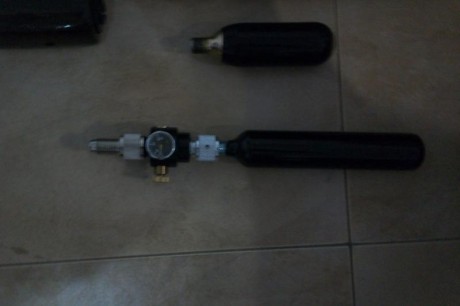 Hola amigos. Tengo una carabina Gamo G-1200 nueva que fue un regalo y se quedó en un armario por el paso 61