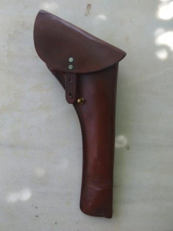 Venderia funda para revolver Remington y soporte de carga para el mismo.
Solo 40 euros mas portes.
Saludos... 00