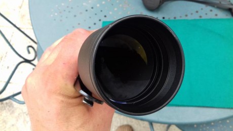   Buenas tardes

Visor Zeiss Classic de carril con retícula iluminada en primer plano. Retícula modelo 20