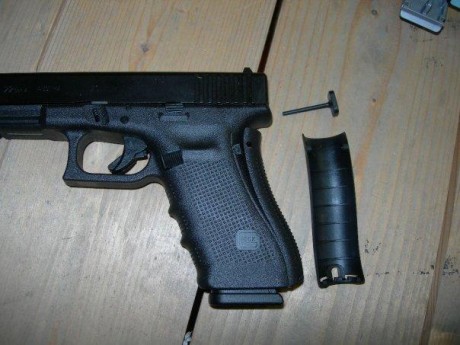 Alguien sabe cuando sale a la venta la Cuarta generacion de la Glock. 60