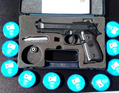 Replica Full metal

Está muy muy nueva, apenas se han tirado unas bombonas.

Calibre 1.77 - 4.5

Se entrega 02