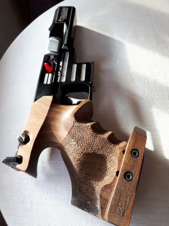 VENDO PARDINI SP STANDAR calibre 22” comprada nueva en MAYO 2016 ( con factura).
ESTA EN PERFECTO ESTADO 02