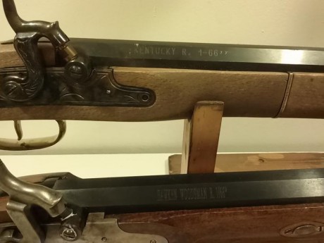 Hola a todos, vendo:
- Hawken Woodsman de ARDESA cal. 45 1/66" Percusión.
Punto de mira original 12