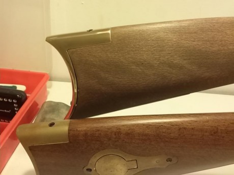 Hola a todos, vendo:
- Hawken Woodsman de ARDESA cal. 45 1/66" Percusión.
Punto de mira original 10