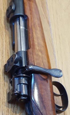 Vendo Rifle de cerrojo Emil Falhmayer 7x64.
Acción M98 pura
Seguro de Aleta.
Cañon acanalado en parte 01