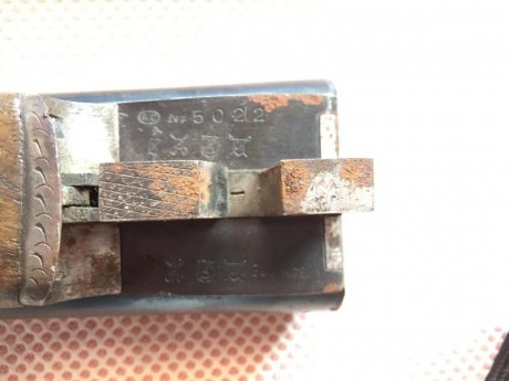 Buenos días,

Quería saber si me podríais ayudar a identificar esta escopeta Arrieta que yo creo debe 12