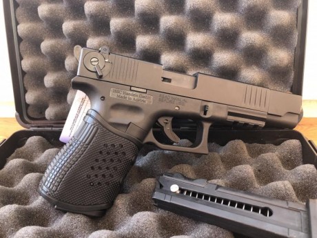 Ya está vendida pistola Issc M22 Target austriaca calibre 22LR
Esta impecable lleva pocos tiros y el gatillo 00