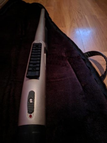 Se vende escopeta de corredera de la marca Mossberg, compatible con cartuchos del 12 y 12.70, modelo mariner 00