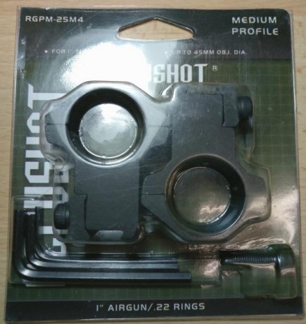 En venta dos juegos de anillas, unas altas y otras medianas para 22Lr carril 11mm. y de 1" 25,4mm.
Son 00