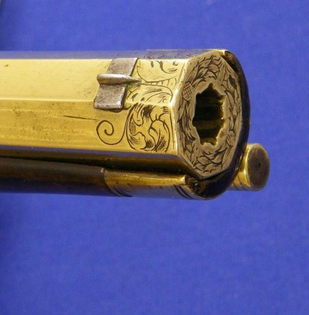 Voy a colocar unas fotos de un arma larga alemana de llave de mecha del siglo XVI. 01