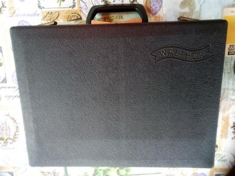 Hola amigos foreros,

Os ofrezco una bonita Walther GSP como nueva. Maletín original, los 2 cargadores, 02