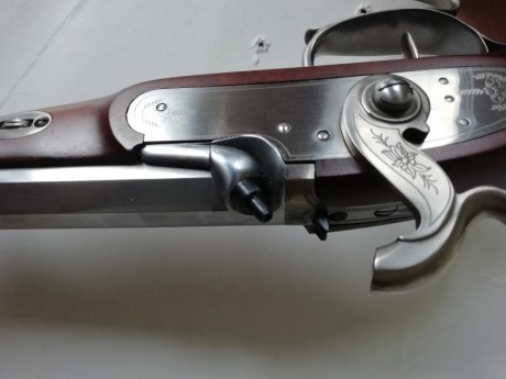 Vendo lepage calibre 36
Tiene 2 tiradas reales, la compro nueva un amigo hace un año y por necesidades 02