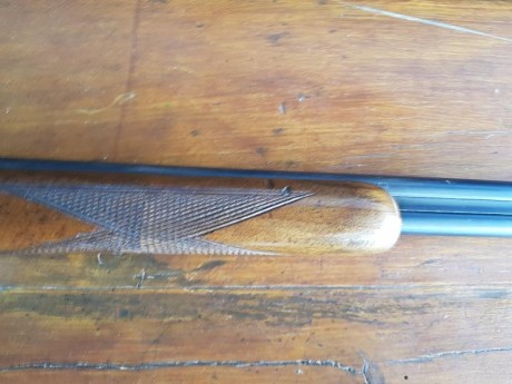 Se vende superpuesta del 410 marca El chimbo. Se admiten ofertas. Lleva recamara de 76, magnum. Cañones 20