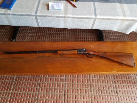 VENDO O CAMBIO ESCOPETA LARRAÑAGA 12 MENOR,12  CHICA.Vendo por 300 €. O cambio por escipeta repetidora 12