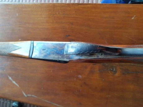VENDO O CAMBIO ESCOPETA LARRAÑAGA 12 MENOR,12  CHICA.Vendo por 300 €. O cambio por escipeta repetidora 40