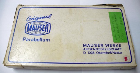 Se vende Luger P08 fabricada por Mauser, no ha pegado un solo disparo, el acabado creo que es anodizado 00