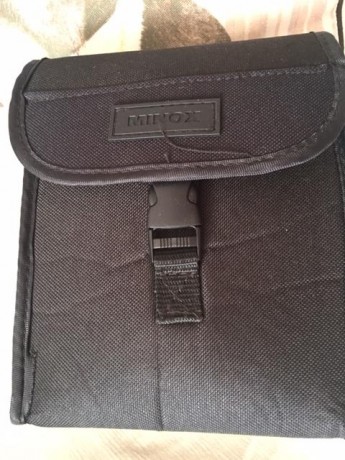 Se ofrecen prismáticos MINOX 8x52 HD, estado igual que nuevos, alta resolución. Pvp 700€.
Se ofrecen en 01