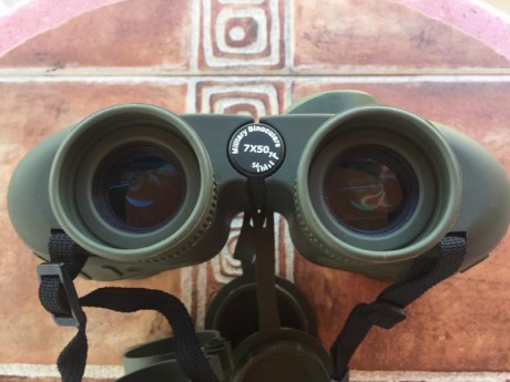 Magnifico prismatico igual que nuevo, 7x50 Military con Compas y reticula iluminada. Luminosidad excelente 10