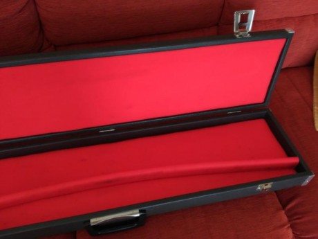 Hola compañeros:

Pongo a la venta una magnífica escopeta Browning B80 del calibre 12/70, con cañón de 10