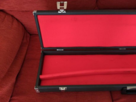 Hola compañeros:

Pongo a la venta una magnífica escopeta Browning B80 del calibre 12/70, con cañón de 20