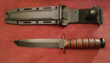   Hola compañeros. Vendo este modelo de KA BAR ya descatalogado y apenas usado,  como nuevo. Acero 1095 01